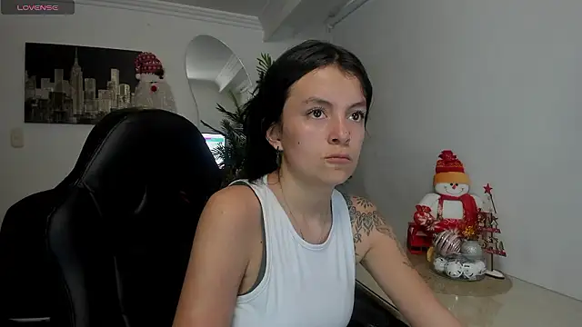 Meghan320 online show from 12-07-24, 06:59