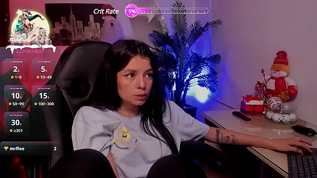 Meghan320 online show from 12-19-24, 05:40