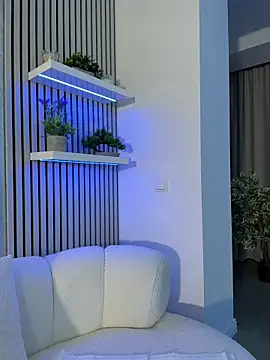 KirstieVegas online show from 02-20-26, 10:43