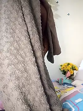 Snapshot of Ranny18l chatting on 01-27-25, 04:20 Ranny18l online show from 01-27-25, 04:20