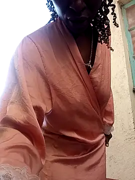 Snapshot of Ranny18l chatting on 02-19-25, 02:55 Ranny18l online show from 02-19-25, 02:55