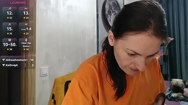 Stacy Davice online show from 06-03-26, 02:33