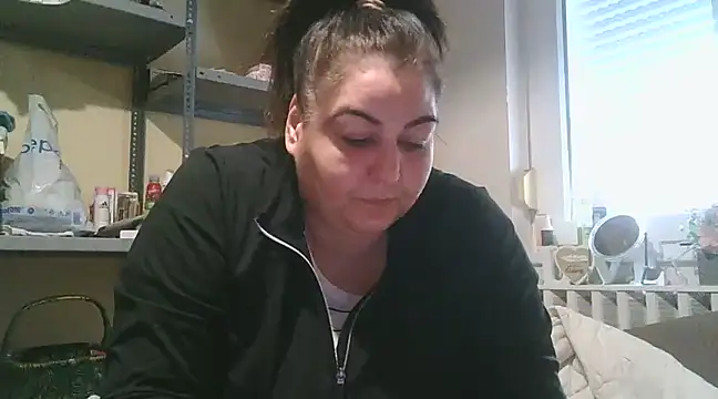 Snapshot of Mileva88 chatting on 01-07-25, 09:07 Mileva88 online show from 01-07-25, 09:07