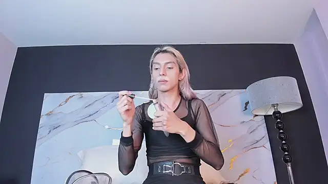 Victoria Badgal  online show from 02-24-25, 02:58