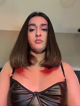 MiahWindsor online show from 06-22-26, 03:19