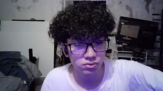 Emv2 online show from 03-11-26, 04:40