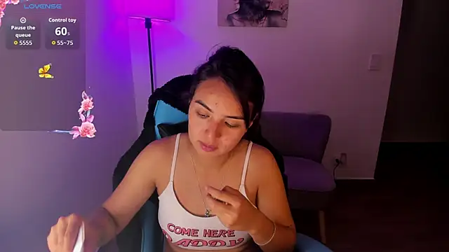 Miss Nicole online show from 05-07-26, 01:44