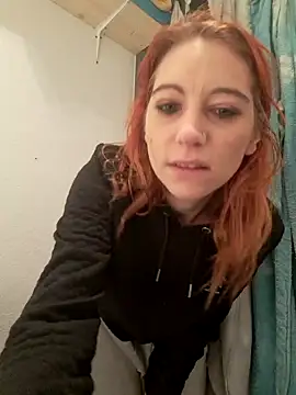 Snapshot of XLisaxx chatting on 12-06-24, 11:14 XLisaxx online show from 12-06-24, 11:14