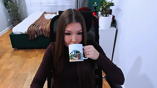 Eva Chris online show from 03-28-26, 05:01