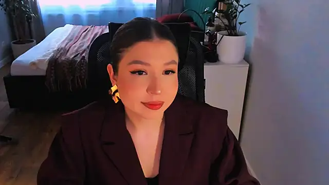 Eva Chris online show from 06-20-26, 05:16