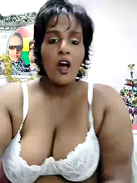 Snapshot of NWC4LYF chatting on 12-21-24, 07:49 NWC4LYF online show from 12-21-24, 07:49