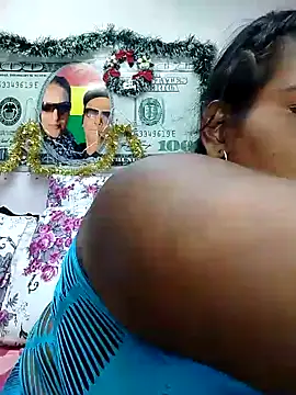 Snapshot of NWC4LYF chatting on 01-04-25, 07:55 NWC4LYF online show from 01-04-25, 07:55