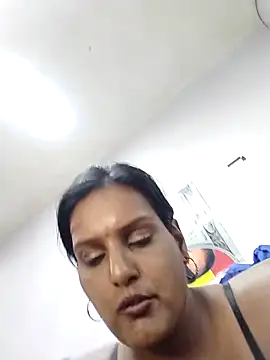 Snapshot of NWC4LYF chatting on 02-16-25, 04:10 NWC4LYF online show from 02-16-25, 04:10