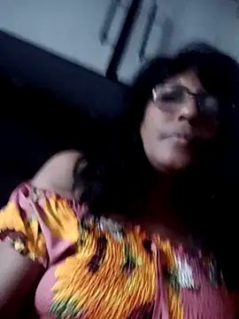 MsAttitude online show from 12-25-24, 01:41