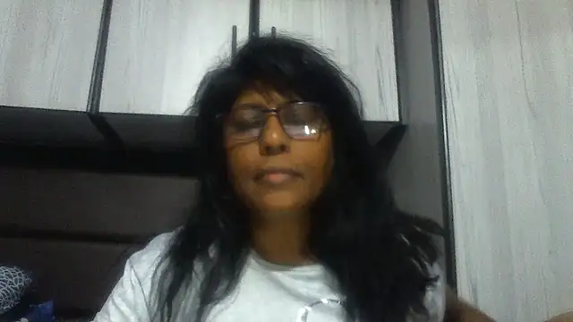 MsAttitude online show from 12-25-24, 08:17