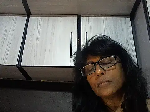 MsAttitude online show from 10-10-25, 07:07