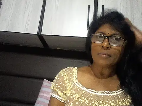 MsAttitude online show from 10-30-25, 10:27