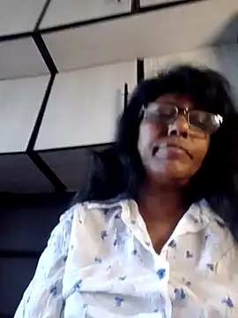 Snapshot of MsAttitude chatting on 04-23-26, 08:46 MsAttitude online show from 04-23-26, 08:46