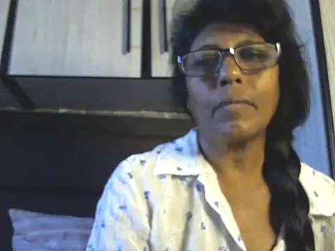 Snapshot of MsAttitude chatting on 05-04-26, 07:04 MsAttitude online show from 05-04-26, 07:04
