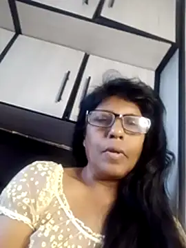 Snapshot of MsAttitude chatting on 05-05-26, 08:33 MsAttitude online show from 05-05-26, 08:33
