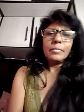 Snapshot of MsAttitude chatting on 05-09-26, 02:55 MsAttitude online show from 05-09-26, 02:55