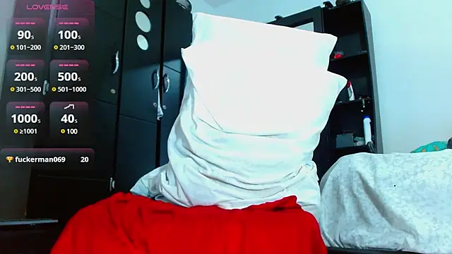 Snapshot of isuckmyselfxxx_420 chatting on 03-15-25, 04:57 isuckmyselfxxx 420 online show from 03-15-25, 04:57