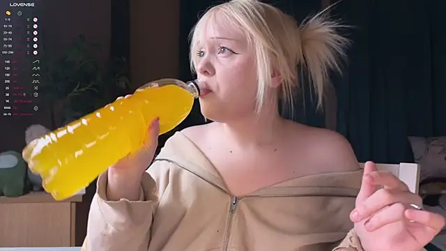 LisaLaas online show from 03-21-26, 07:28