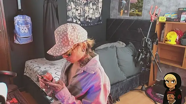 AcidMilo online show from 11-19-25, 08:42