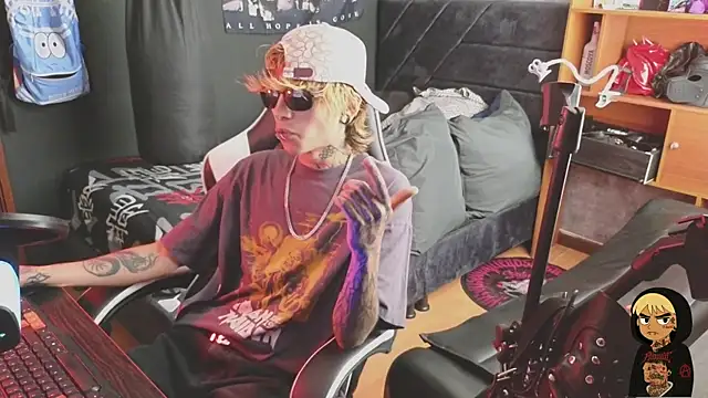 AcidMilo online show from 11-29-25, 05:27