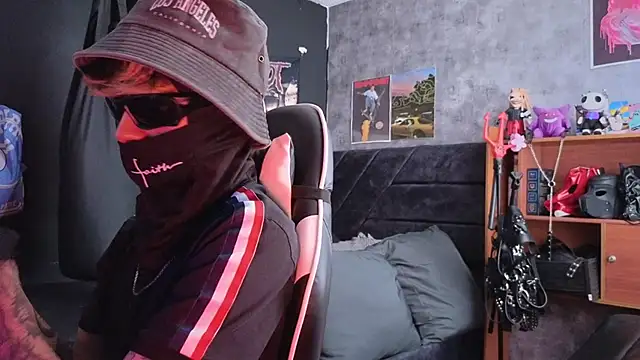 AcidMilo online show from 12-22-25, 04:59