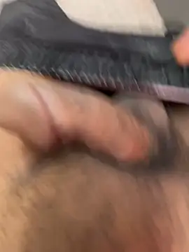 Snapshot of Mushroomhead69 chatting on 12-19-24, 06:01 Mushroomhead69 online show from 12-19-24, 06:01