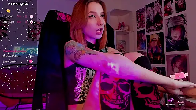 PrettyReckess online show from 12-04-24, 02:48