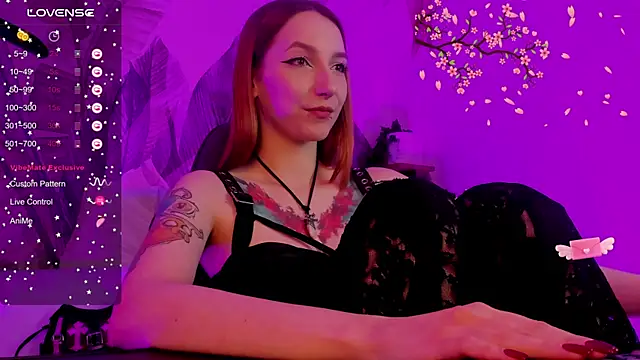 PrettyReckess online show from 12-10-24, 02:39