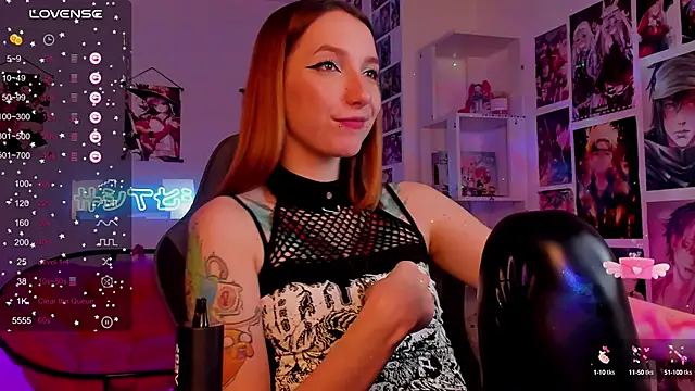 PrettyReckess online show from 12-23-24, 02:50