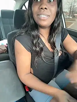 Snapshot of 1Topgyal chatting on 02-10-25, 06:24 1Topgyal online show from 02-10-25, 06:24