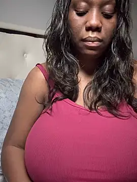 Snapshot of 1Topgyal chatting on 03-07-26, 07:38 1Topgyal online show from 03-07-26, 07:38