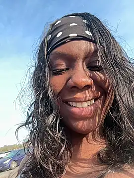 Snapshot of 1Topgyal chatting on 03-09-26, 01:48 1Topgyal online show from 03-09-26, 01:48