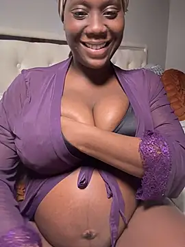 Snapshot of 1Topgyal chatting on 03-26-26, 03:23 1Topgyal online show from 03-26-26, 03:23