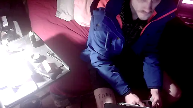 xxxTony999 online show from 12-04-24, 11:02