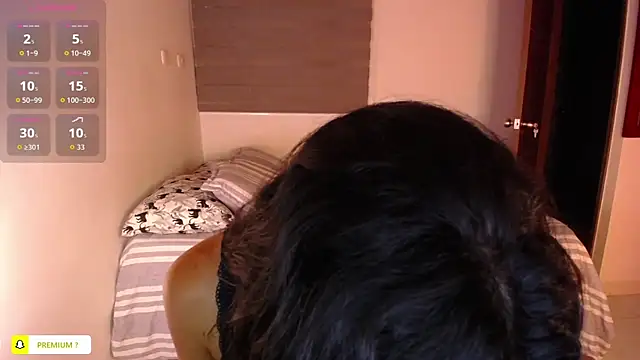 Snapshot of amyharlow_1 chatting on 11-07-25, 01:49 amyharlow 1 online show from 11-07-25, 01:49