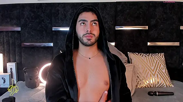 ItsMeEros online show from 03-17-25, 03:47