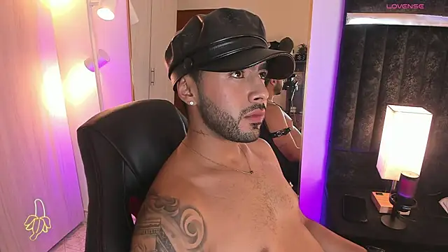 ItsMeEros online show from 11-30-25, 11:31