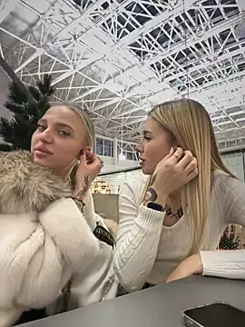 Snapshot of pinkstar_ chatting on 01-07-25, 10:11 pinkstar online show from 01-07-25, 10:11