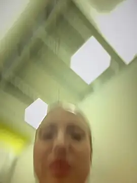 Snapshot of pinkstar_ chatting on 02-12-25, 08:06 pinkstar online show from 02-12-25, 08:06