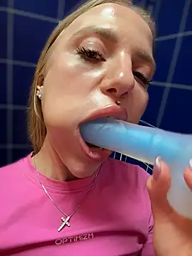 Snapshot of pinkstar_ chatting on 02-17-25, 09:13 pinkstar online show from 02-17-25, 09:13