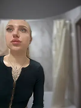 Snapshot of pinkstar_ chatting on 02-25-25, 05:30 pinkstar online show from 02-25-25, 05:30