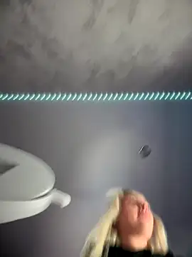 Snapshot of pinkstar_ chatting on 10-11-25, 05:55 pinkstar online show from 10-11-25, 05:55