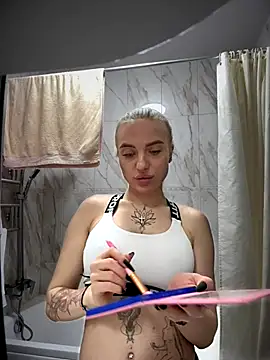 Snapshot of pinkstar_ chatting on 11-04-25, 05:28 pinkstar online show from 11-04-25, 05:28