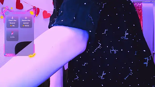 Snapshot of Littlepinkcat chatting on 02-12-26, 07:20 Littlepinkcat online show from 02-12-26, 07:20