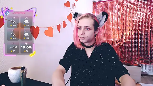 Snapshot of Littlepinkcat chatting on 02-23-26, 12:09 Littlepinkcat online show from 02-23-26, 12:09